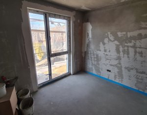 Duplex 240 mp, D+P+E+M, zona linistita de case, panorama deosebita !