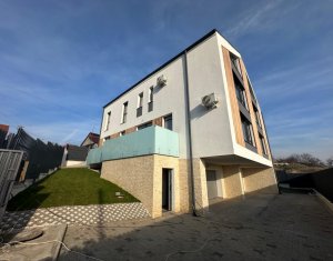 Duplex 240 mp, D+P+E+M, zona linistita de case, panorama deosebita !