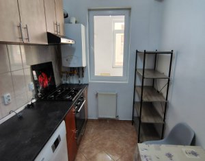 Lakás 2 szobák eladó on Floresti