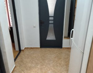 Lakás 2 szobák eladó on Floresti