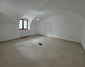 Iroda kiadó on Cluj-napoca, Zóna Centru