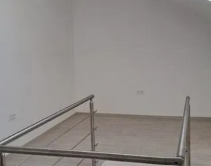 Lakás 4 szobák eladó on Floresti