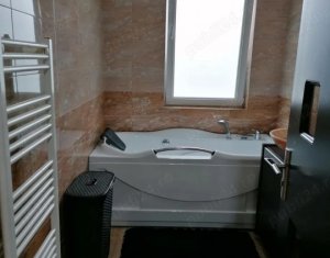 Lakás 3 szobák eladó on Floresti