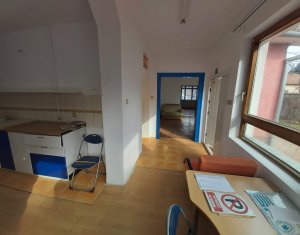 Ház 3 szobák kiadó on Cluj-napoca, Zóna Gheorgheni