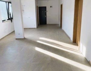 Spatiu comercial sau de birouri, 80mp,  Sannicoara, Cluj, Aproape de Aeroport