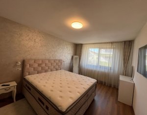 Maison 5 chambres à louer dans Floresti