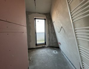 Lakás 4 szobák eladó on Cluj-napoca, Zóna Zorilor