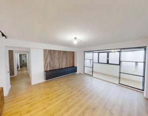 Lakás 4 szobák eladó on Cluj-napoca, Zóna Zorilor