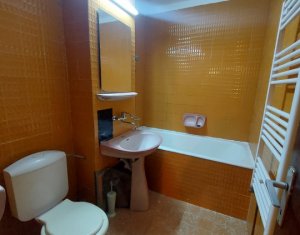 Lakás 4 szobák eladó on Cluj-napoca, Zóna Manastur