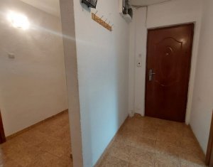 Lakás 4 szobák eladó on Cluj-napoca, Zóna Manastur