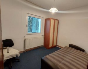 Lakás 4 szobák eladó on Cluj-napoca, Zóna Manastur