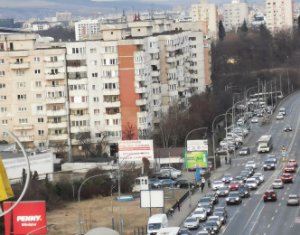 Lakás 3 szobák eladó on Cluj-napoca, Zóna Manastur