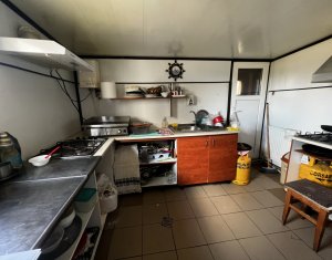 Üzlethelyiség eladó on Dezmir