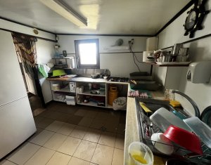 Üzlethelyiség eladó on Dezmir