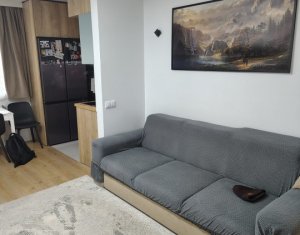Lakás 3 szobák eladó on Floresti