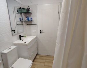 Lakás 3 szobák eladó on Floresti