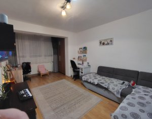 Lakás 2 szobák eladó on Floresti