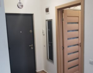 Lakás 2 szobák eladó on Floresti