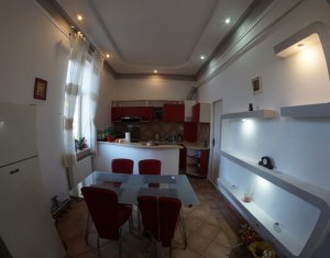 Appartement 3 chambres à vendre dans Cluj-napoca, zone Centru