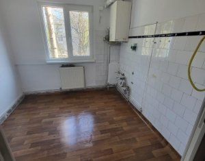 Lakás 3 szobák eladó on Cluj-napoca, Zóna Manastur
