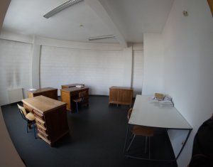 Bureau à louer dans Cluj-napoca, zone Marasti