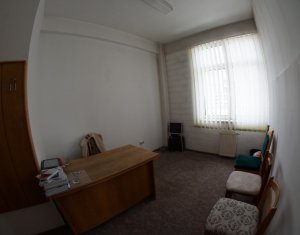 Bureau à louer dans Cluj-napoca, zone Marasti