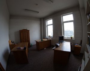 Bureau à louer dans Cluj-napoca, zone Marasti