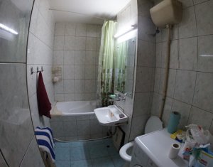 Appartement 3 chambres à vendre dans Cluj-napoca, zone Manastur