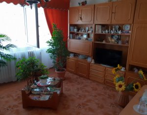 Lakás 3 szobák eladó on Cluj-napoca, Zóna Manastur