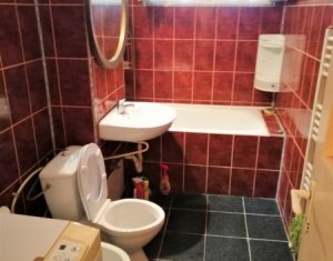 Appartement 4 chambres à vendre dans Cluj-napoca, zone Manastur