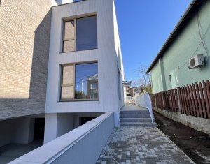Ház 4 szobák eladó on Cluj-napoca, Zóna Andrei Muresanu