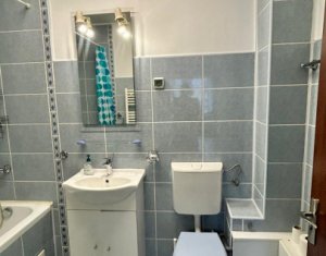 Lakás 2 szobák eladó on Floresti