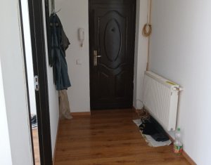 Lakás 2 szobák eladó on Floresti