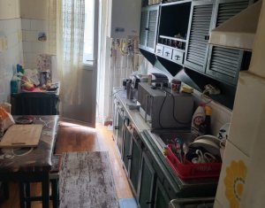 Lakás 3 szobák eladó on Cluj-napoca, Zóna Manastur