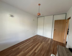 Lakás 3 szobák kiadó on Floresti