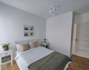 Lakás 3 szobák eladó on Floresti