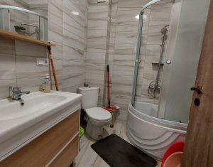 Lakás 2 szobák eladó on Floresti