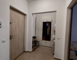 Lakás 2 szobák eladó on Floresti