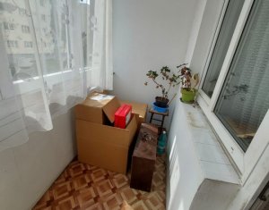 Lakás 4 szobák eladó on Cluj-napoca, Zóna Manastur