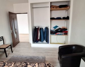 Maison 5 chambres à louer dans Cluj-napoca, zone Iris