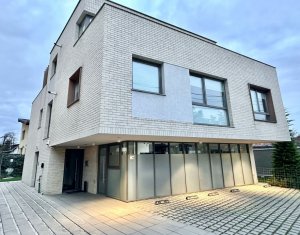 Iroda kiadó, 300m2 on Cluj-napoca, Zóna Gheorgheni