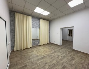 Üzlethelyiség kiadó, 55m2 on Cluj-napoca, Zóna Centru