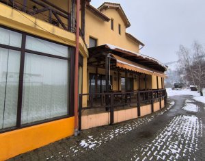 Szállodák/Panziók eladó on Caseiu