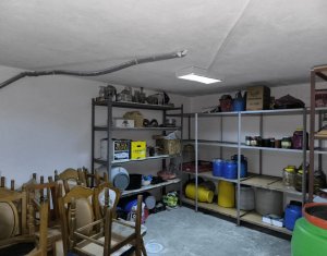 Szállodák/Panziók eladó on Caseiu