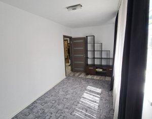 Lakás 3 szobák eladó on Floresti