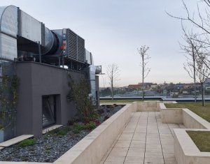 Appartement 3 chambres à louer dans Cluj-napoca, zone Zorilor