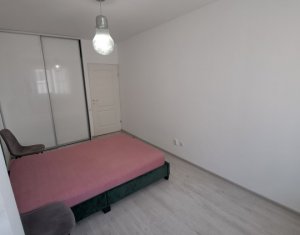 Lakás 3 szobák eladó on Floresti
