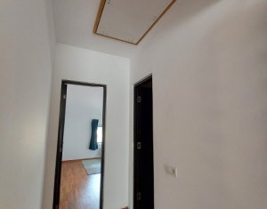 Lakás 3 szobák eladó on Floresti