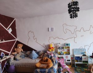 Lakás 2 szobák eladó on Floresti