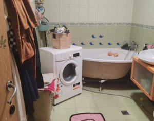Lakás 2 szobák eladó on Floresti